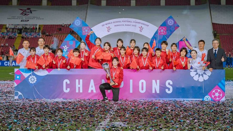 “青禾杯”2016全国青少年足球冠军杯赛开幕 “青禾杯”2016全国青少年足球冠军杯赛开幕